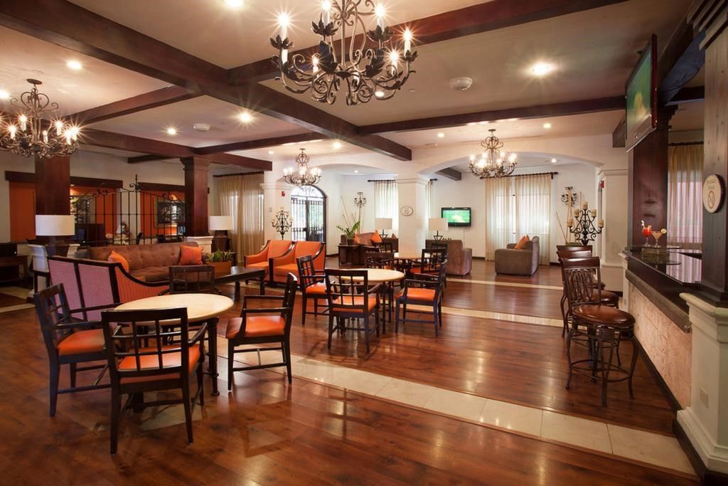 Courtyard By Marriott Santo Domingo Hotel Exterior photo